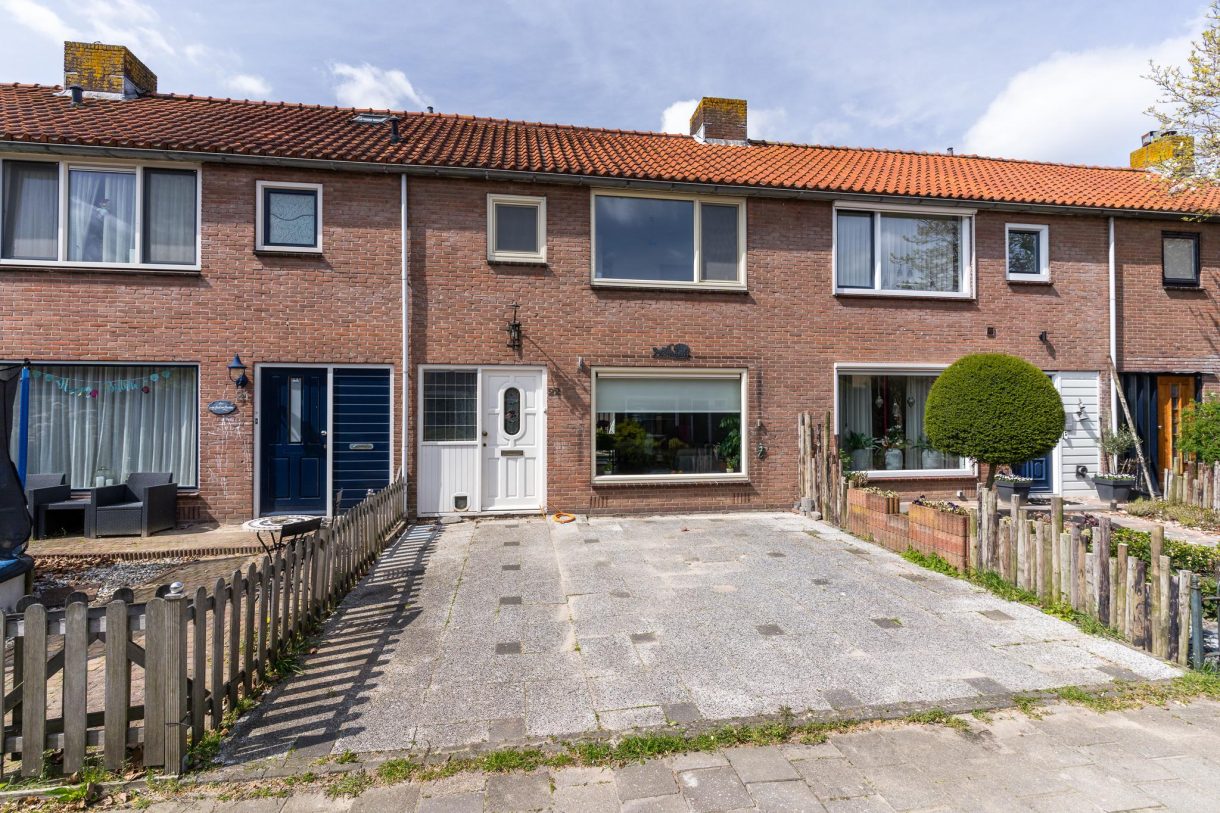 Te koop: Foto Woonhuis aan de Dokter B.J.Buurmanstraat 22 in Nieuwegein