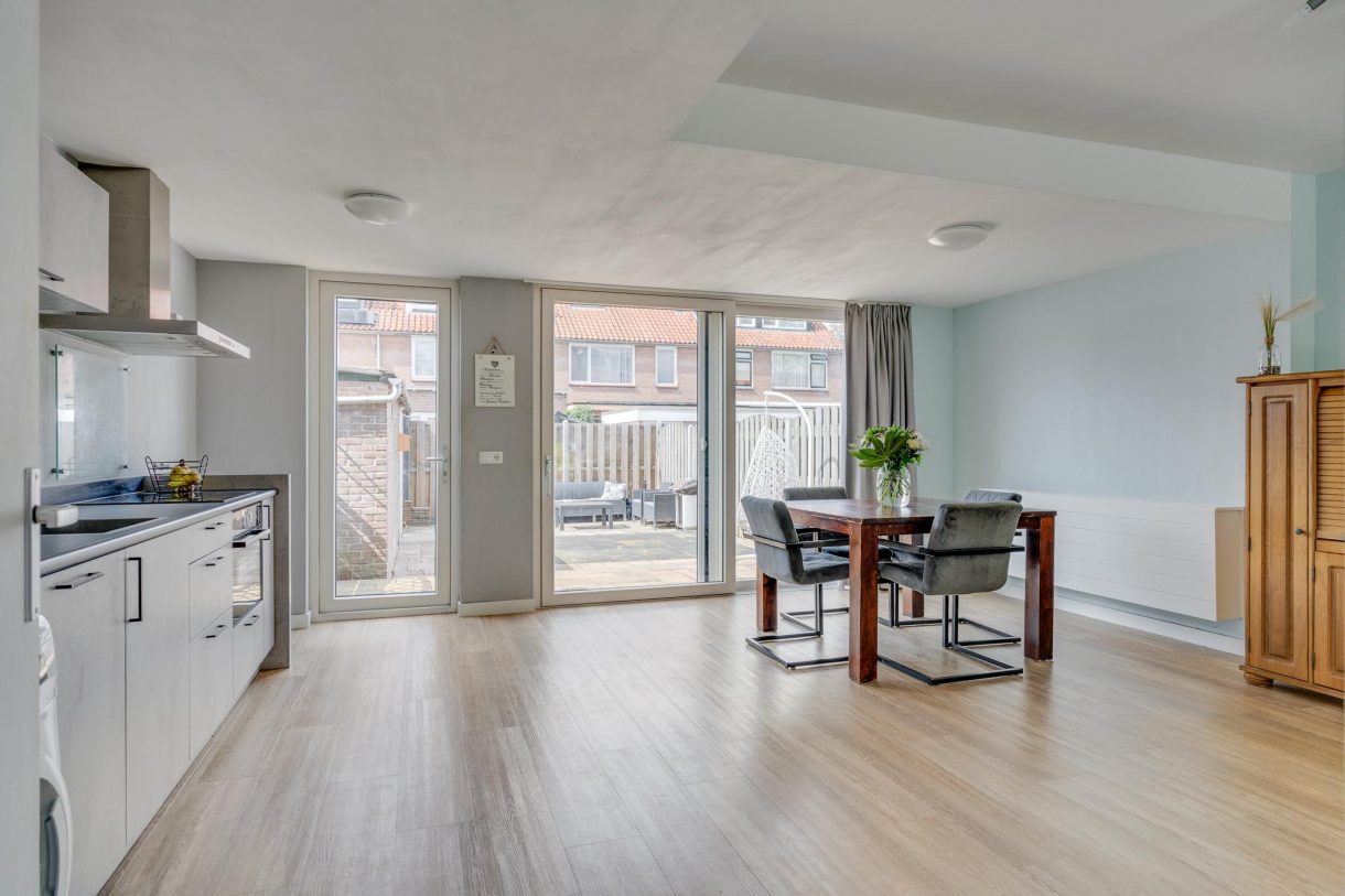 Te koop: Foto Woonhuis aan de Dokter B.J.Buurmanstraat 22 in Nieuwegein