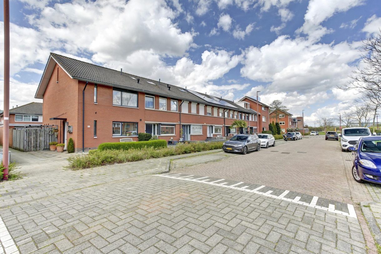 Te koop: Foto Woonhuis aan de Simon Vestdijkhove 49 in Nieuwegein