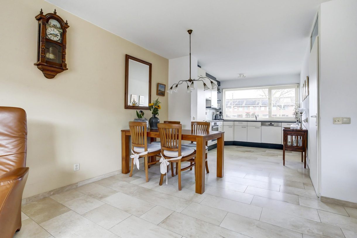 Te koop: Foto Woonhuis aan de Simon Vestdijkhove 49 in Nieuwegein