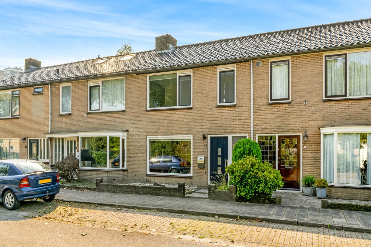 Te koop: Foto Woonhuis aan de Chabotlaan 17 in Nieuwegein