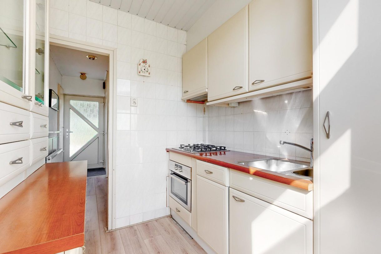 Te koop: Foto Woonhuis aan de van der Veenlaan 7 in Nieuwegein