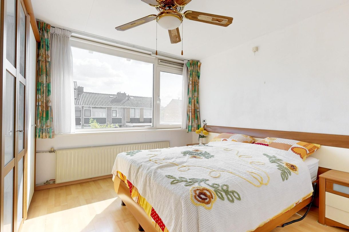 Te koop: Foto Woonhuis aan de van der Veenlaan 7 in Nieuwegein