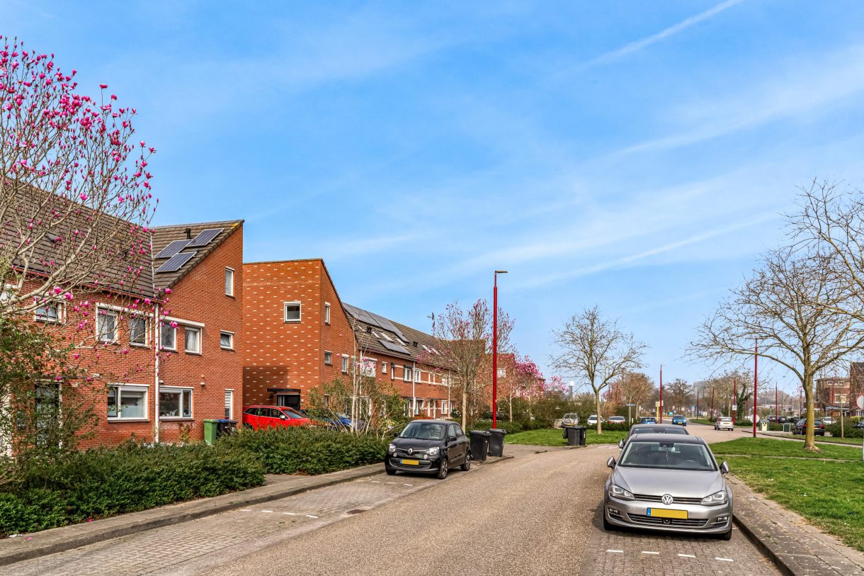 Te koop: Foto Woonhuis aan de Herman Heijermanshove 49 in Nieuwegein