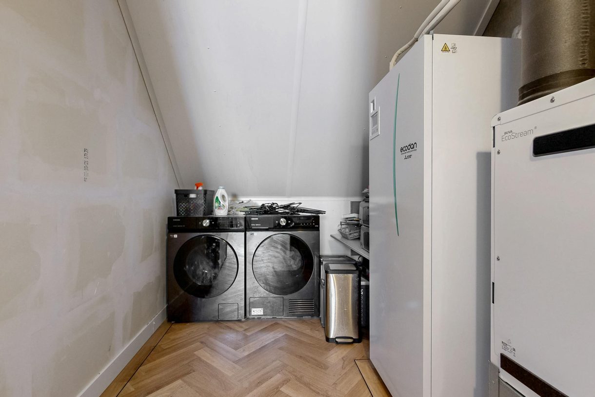 Te koop: Foto Woonhuis aan de Rozenhofstraat 6 in Hoef En Haag