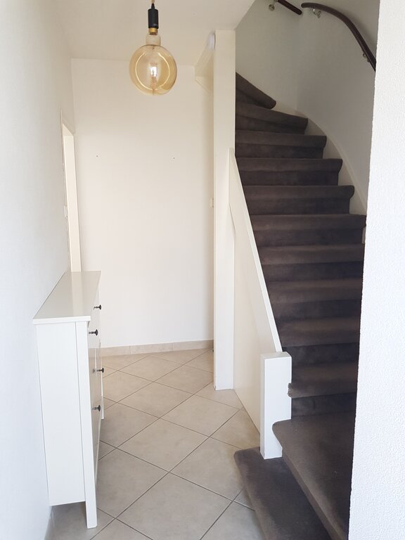 Te huur: Foto Woonhuis aan de van Halllaan 13 in Nieuwegein