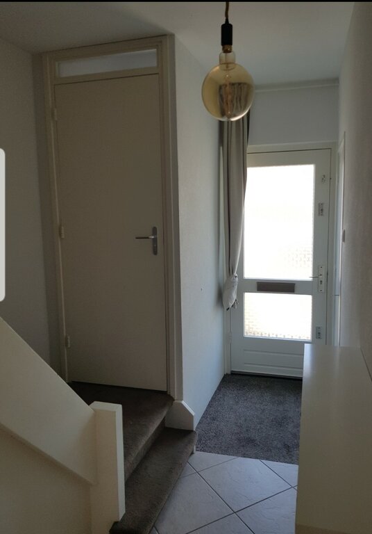 Te huur: Foto Woonhuis aan de van Halllaan 13 in Nieuwegein