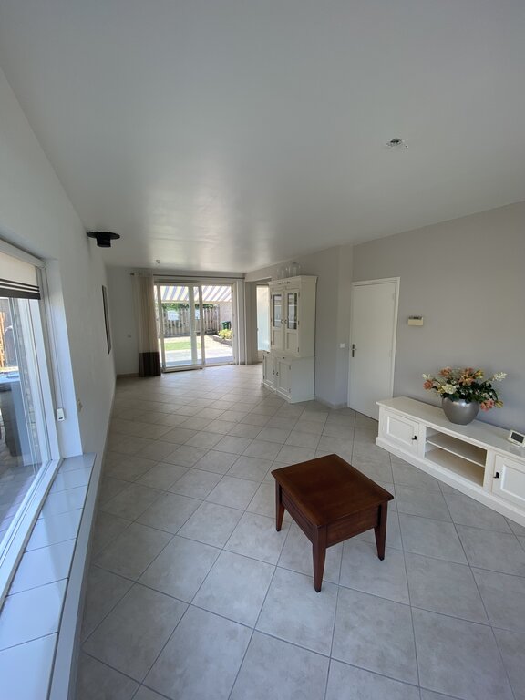 Te huur: Foto Woonhuis aan de van Halllaan 13 in Nieuwegein