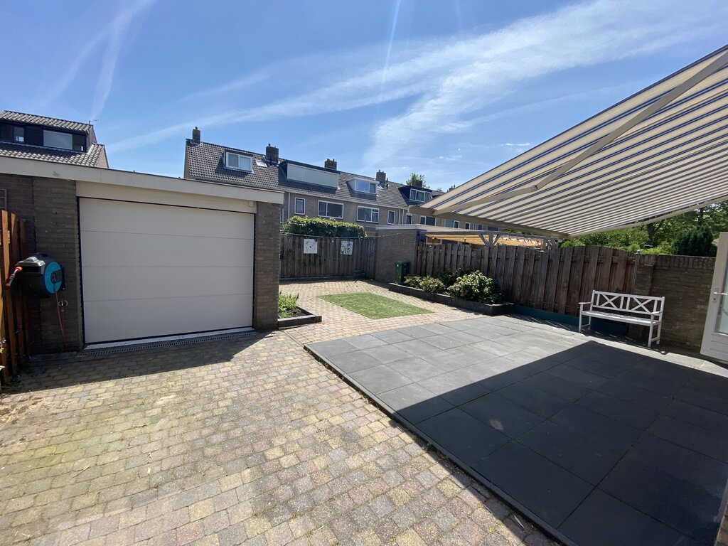 Te huur: Foto Woonhuis aan de van Halllaan 13 in Nieuwegein