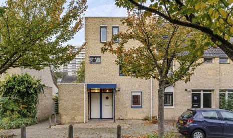 Hoofdfoto van Utrecht Bertha von Suttnerlaan 18